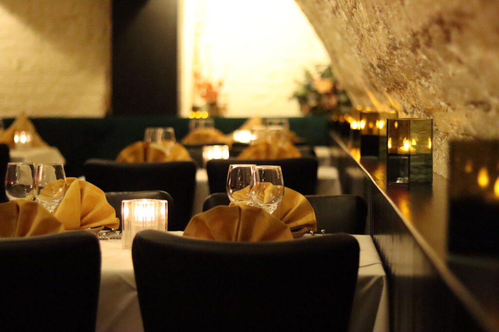 Indian restaurant underground vault Cannon Street London business lunch | Business Lunch Restaurant City of London